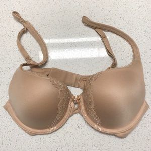 NWOT Victoria’s Secret Light Nude Push-up Bra 32C